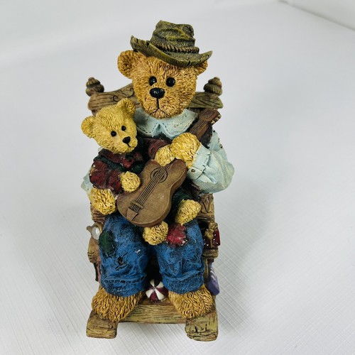 Papa bear cub in - &,