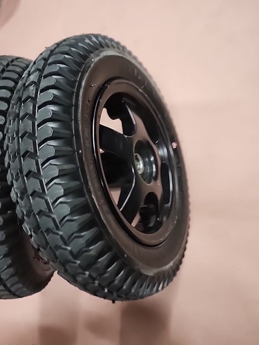 Drive tires levo - 14",