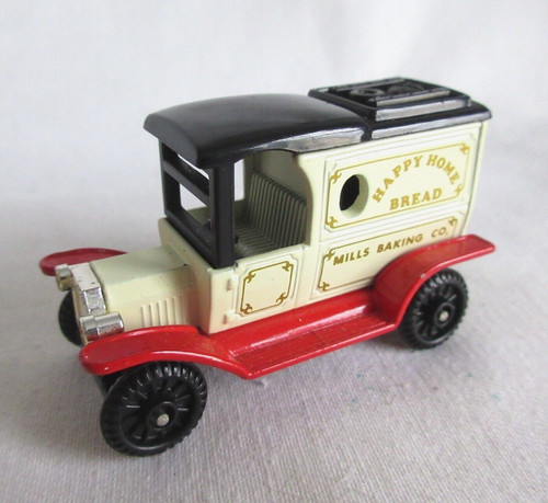 Vtg 1977 tomica ford - vtg, type