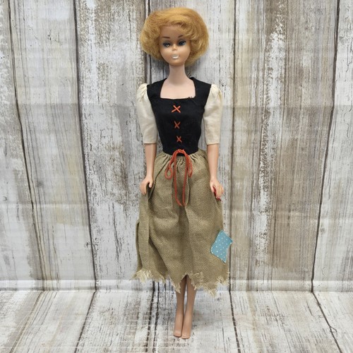 Barbie blue eyed - eyed, mattel
