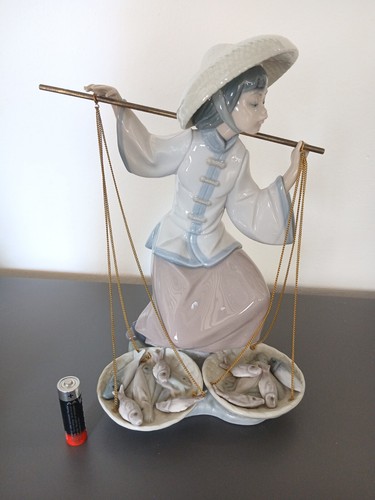 Lladro porcelain figurine - porcelain,