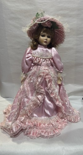 Vintage porcelain doll - vintage, 15”