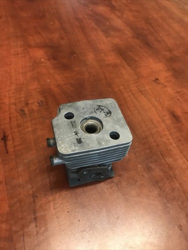 See desc oem parts cylinder - see,