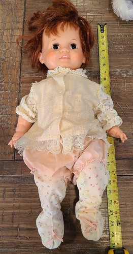 Vintage 1972 baby crissy - vintage, doll