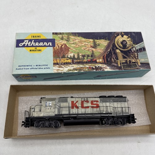 Athearn kcs powered engine - athearn,