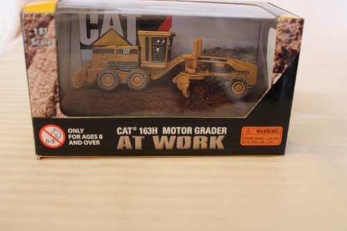 Scale norscot caterpillar - scale, norscot,