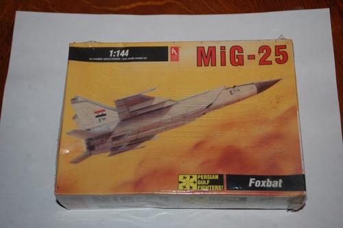 Mig foxbat fighter - mig-25,