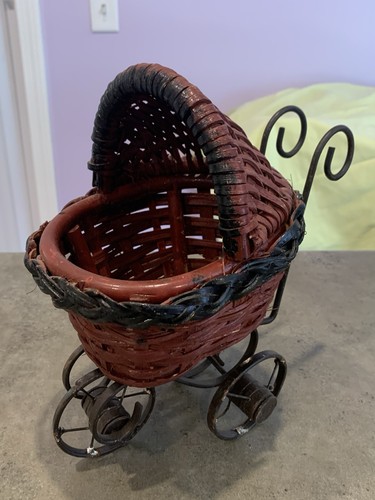 Vintage small wicker wood - wicker,