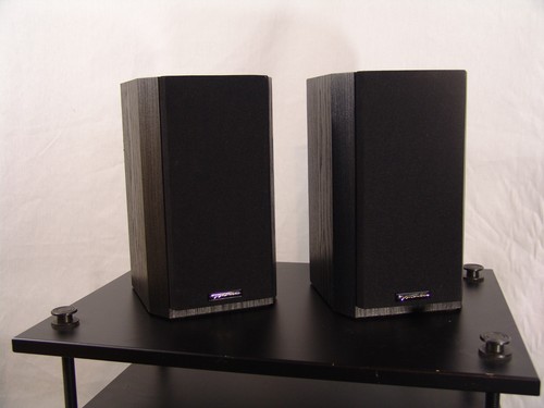 Venturi bic shelf - shelf, speakers