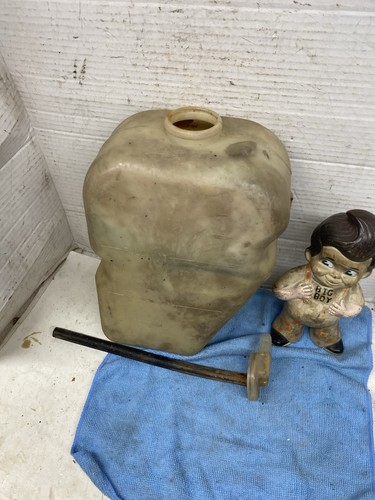 Coolant jug bottle overflow - gm,
