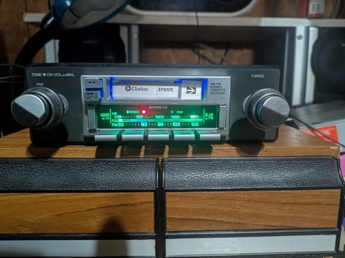 Vtg 1980s clarion - 👀vtg,