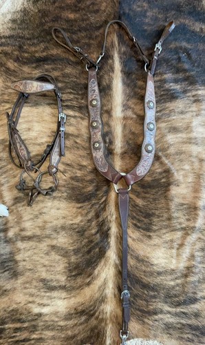 Barrel racing tack set with - barrel,