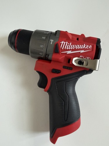 Milwaukee m12 fuel - 1/2", hammer