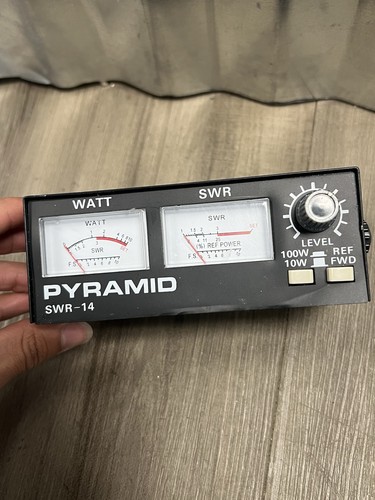 Pyramid swr gold - pyramid, series