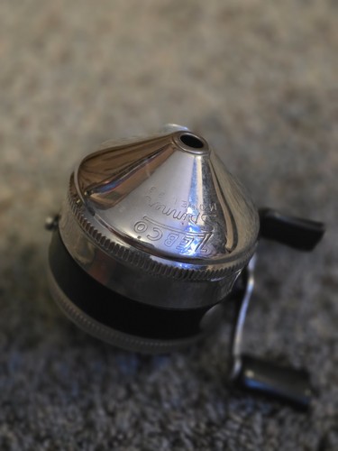 Vintage zebco single - vintage, rivet
