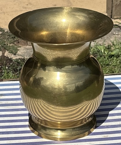 Vintage brass spittoon - brass,