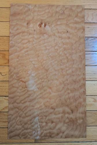 Quilted maple veneer x - quilted,