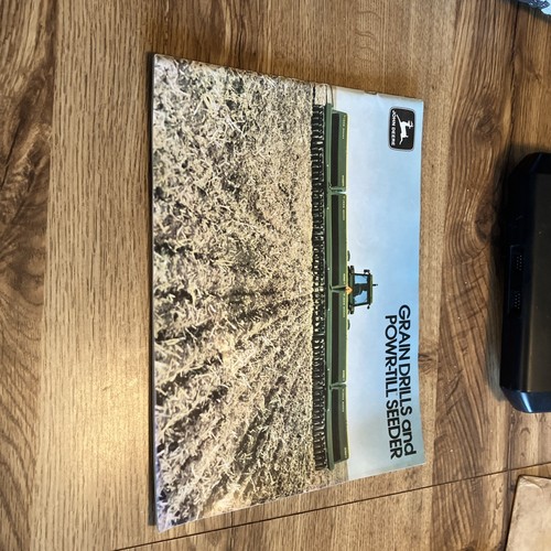 Vintage john deere - john, grain