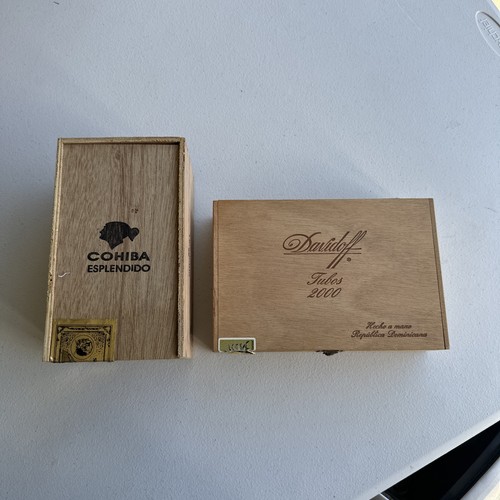 Lot davidoff and cohiba - of,