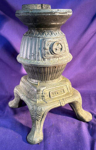 Pot belly stove - lamp, cast
