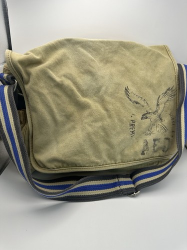 American eagle khaki - ,