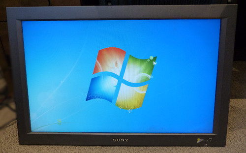 Sony lmd 320w - 30", video
