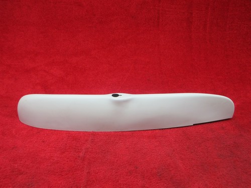 Globe fiberglass piper 28 - globe,