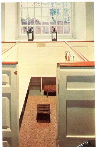 Revere pew old - north, church