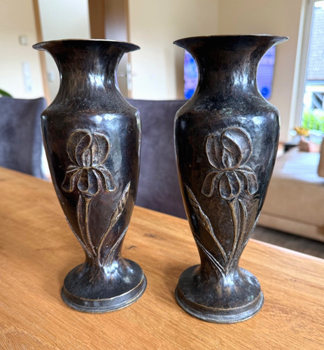 Unique pair wwi dark - pair,