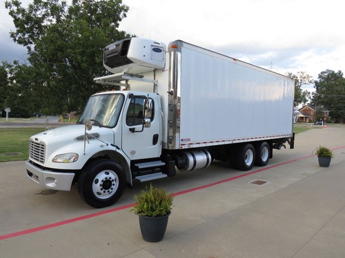 One owner perfect carfax 26ft - one,