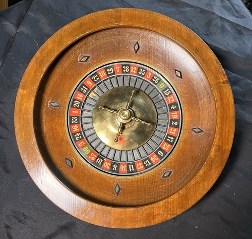 Vintage wood roulette - vintage,