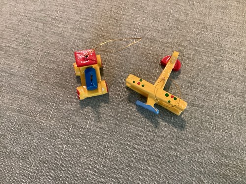 Vtg wooden miniature hand - wooden,
