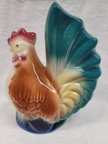 Rooster bank chicken feed - rooster,