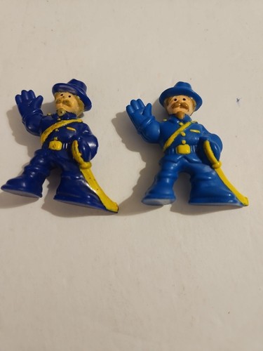 Lincoln log figures - lincoln,