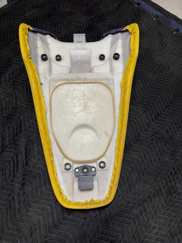 Yamaha wave blaster seat - yamaha,