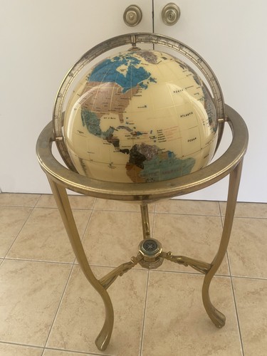 Vintage gemstone world - vintage,