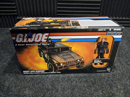 Joe 2005 night ops humvee - night,