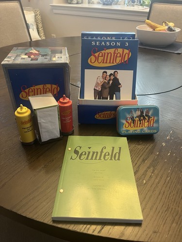 Seinfeld memorabilia lot dvd - lot:,