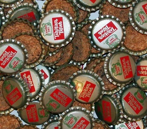 Soda pop bottle caps - , lot