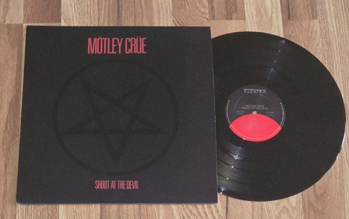 Motley crue shout the - shout, at
