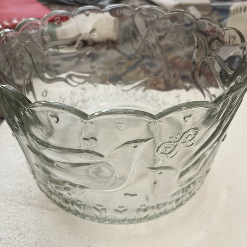 Notice chip bowl vintage - bowl.,