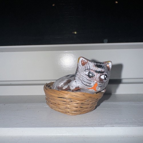 Vintage ceramic cat a - vintage,