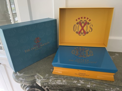 Fuente opus society - opus, x