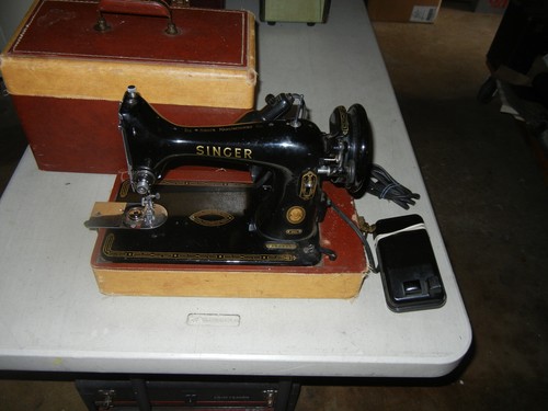 Vintage singer 99k great - -,