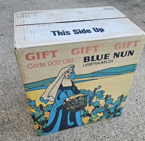 Vtg blue nun - nun, cardboard