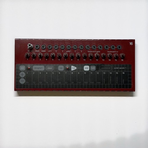 Teenage engineering pom - teenage,