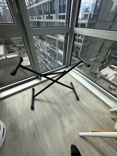 Gleam keyboard stand - stand,