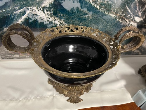 Large porcelain black bowl - porcelain,