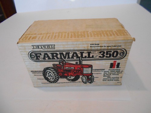 Vintage 1985 ertl farmall - 1985,