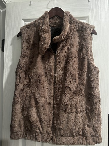 Fluffy vest - fluffy,